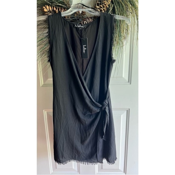 Lulu’s Meridian black wrap dress new with tags size small - Picture 4 of 12